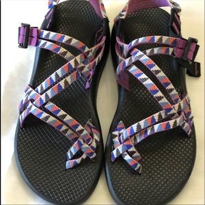 women’s chacos